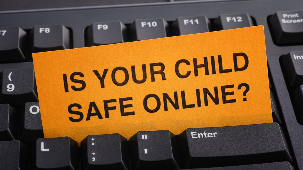 Keeping Your Kids Safe From Online Trouble